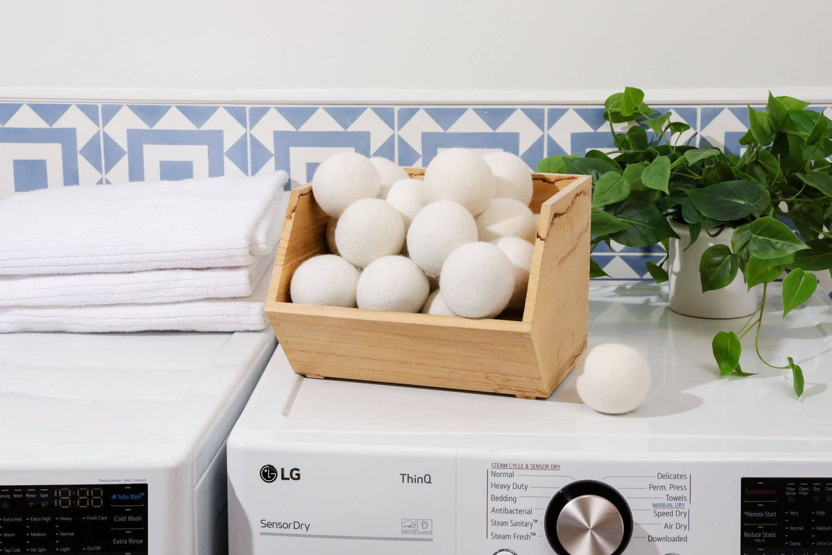 New Zealand Wool Dryer Balls | White | Laundry