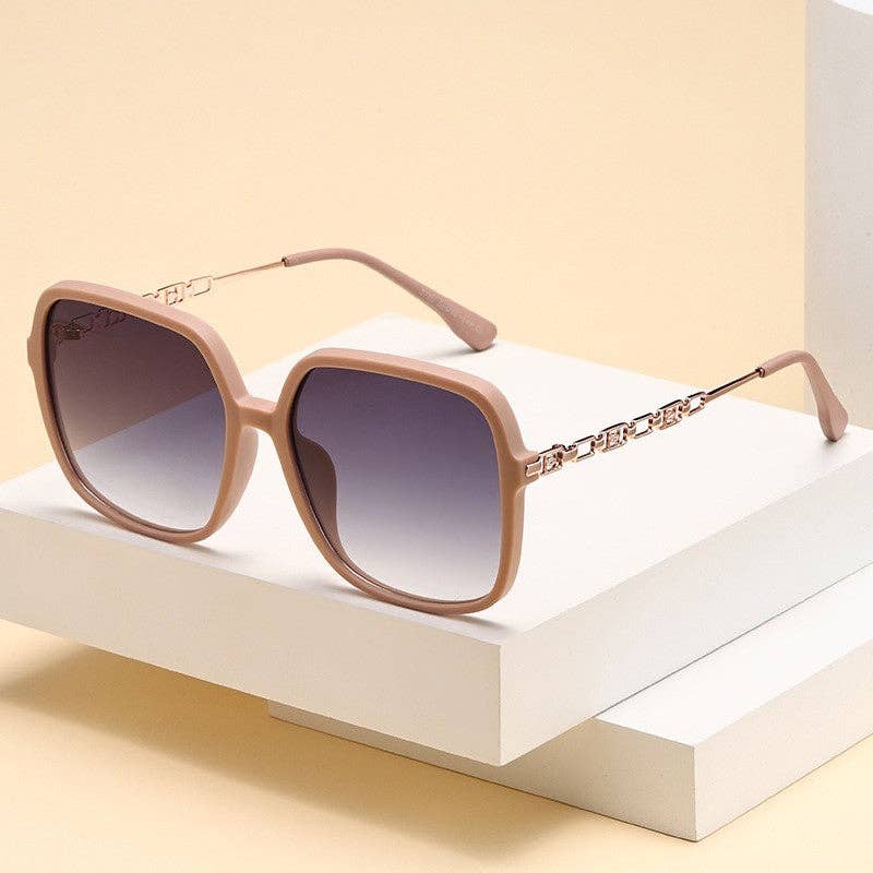 UV400 Sun Protection Fashion Square Frame Outdoor Polarized Sunglasses